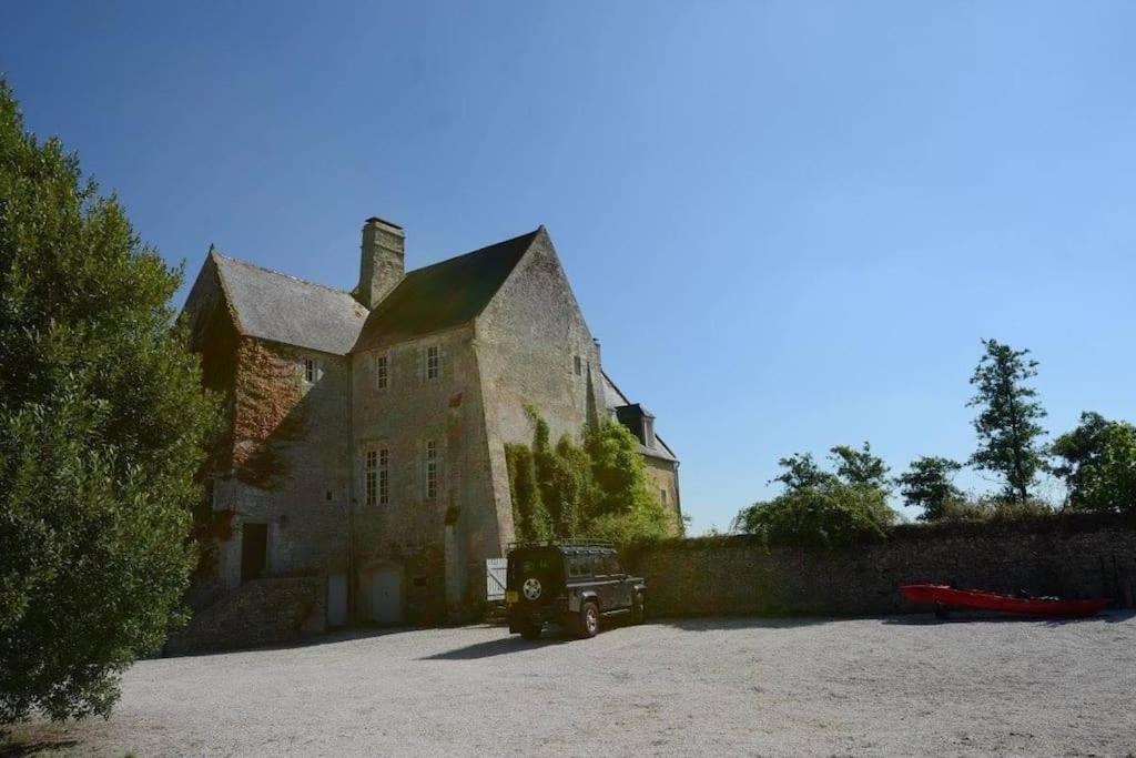 Le Chateau De Neuilly La Foret Villa Isigny-sur-Mer Luaran gambar